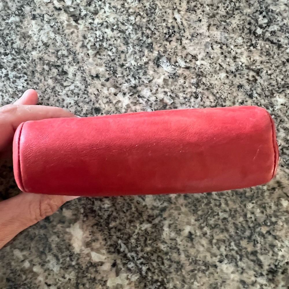 CHANEL Mini Pouch - Picture 6 of 10